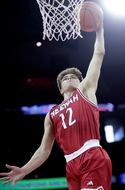 Neenah High School's Brady Corso (12) against Arrowhead High School in a Division 1 semifinal game during the WIAA state boys basketball tournament on Friday, March 15, 2024 at the Kohl Center in Madison, Wis. Arrowhead defeated Neenah for 99-95 in four overtimes.
Wm. Glasheen USA TODAY NETWORK-Wisconsin